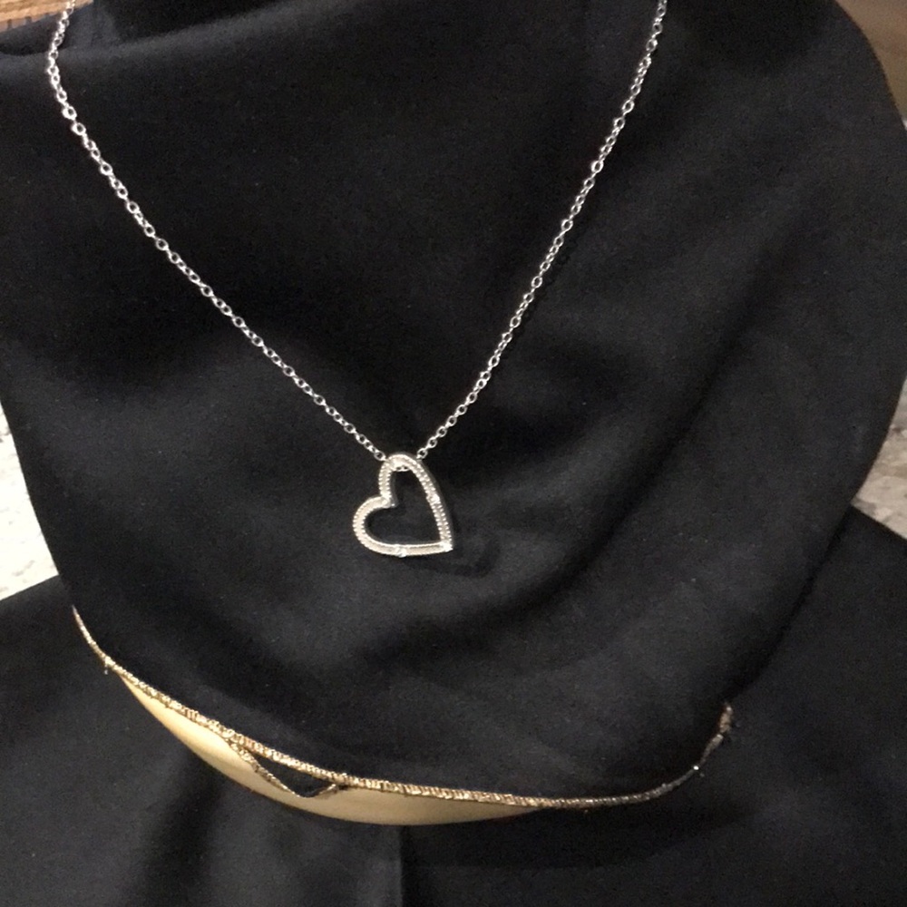 Silver Heart Pendant Necklace - Elegant Women’s Jewelry